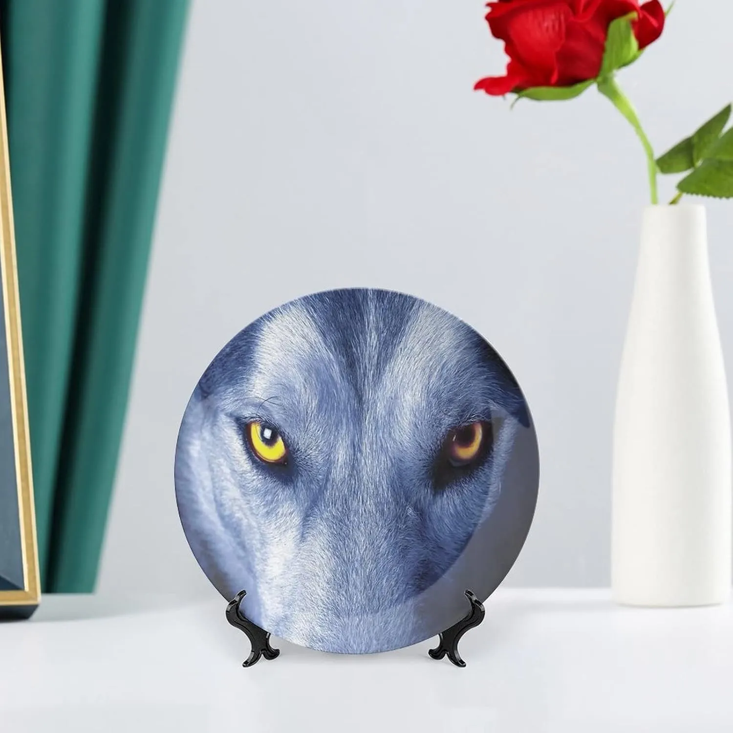 7 Inch Decorative Plate, Wolf Decor Tableware Plate, Wild Wolf Eyes Print Ornament Display Plate for Fine Dining, Upscale Events, Dinner Parties, Weddings, Catering, Christmas, Thankgiving Decor