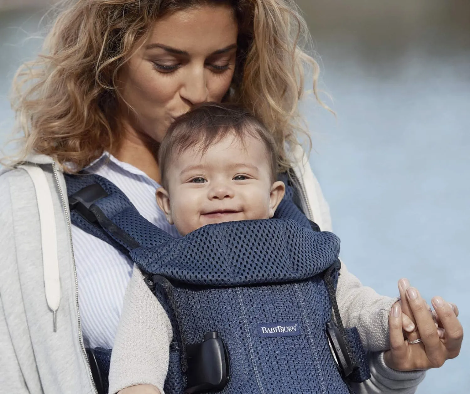 BabyBjörn Baby Carrier One Air, 3D Mesh, Navy Blue, One Size(Pack of 1)