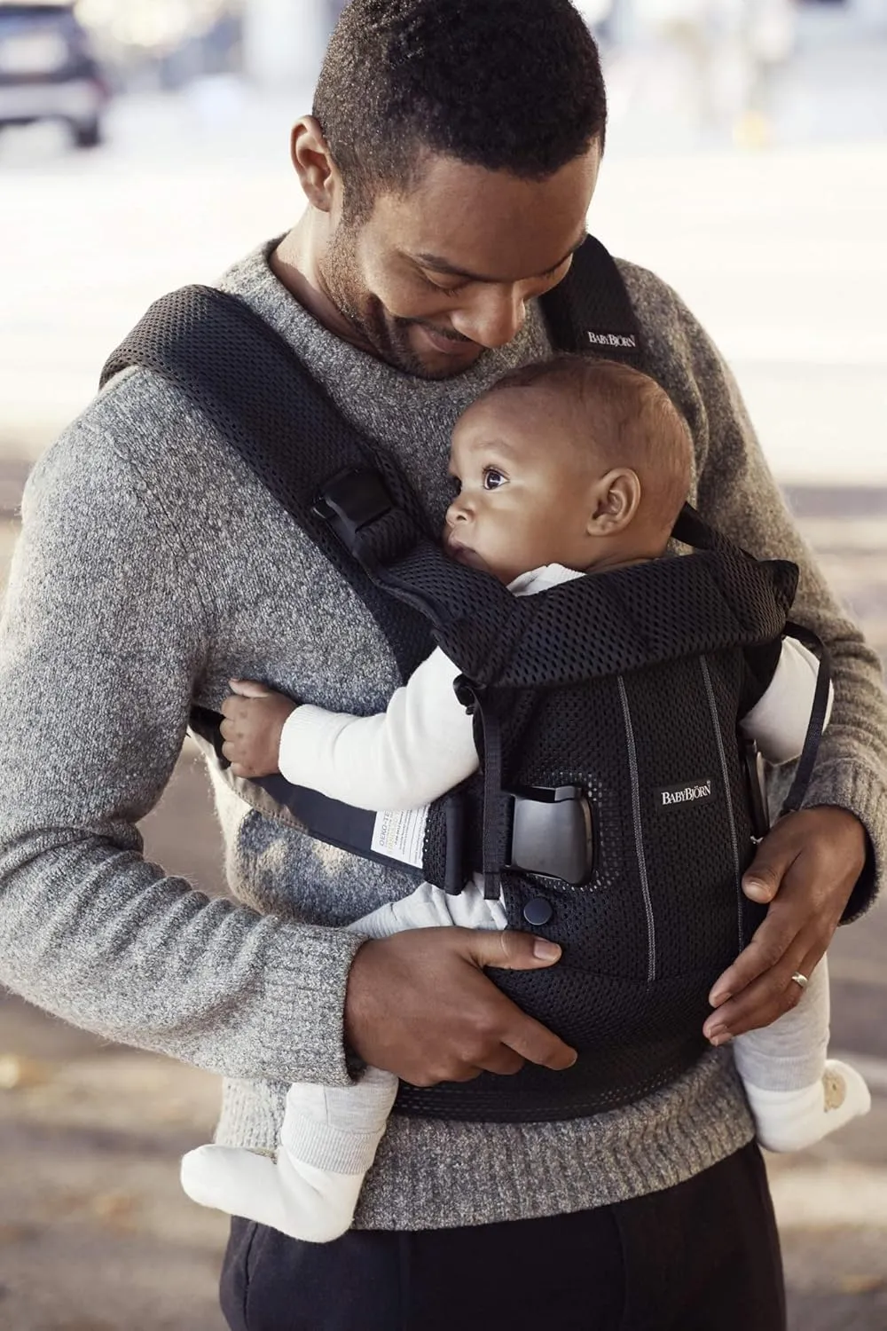 BabyBjörn New Baby Carrier One Air 2019 Edition, Mesh, Black, One Size (098025US)(Pack of 1)