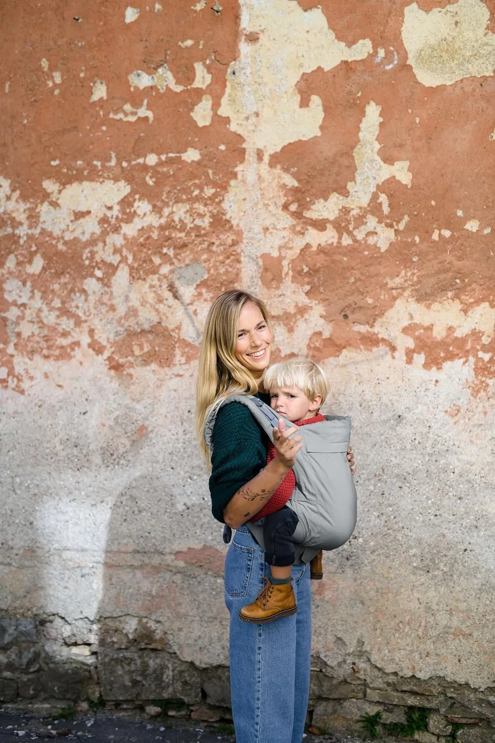 Beco Toddler Carrier with Extra Wide Seat, 100% Cotton Toddler Carrying Backpack Style and Front-Carry, Lightweight & Breathable Child Carrier, 20-60 lbs (Grey)