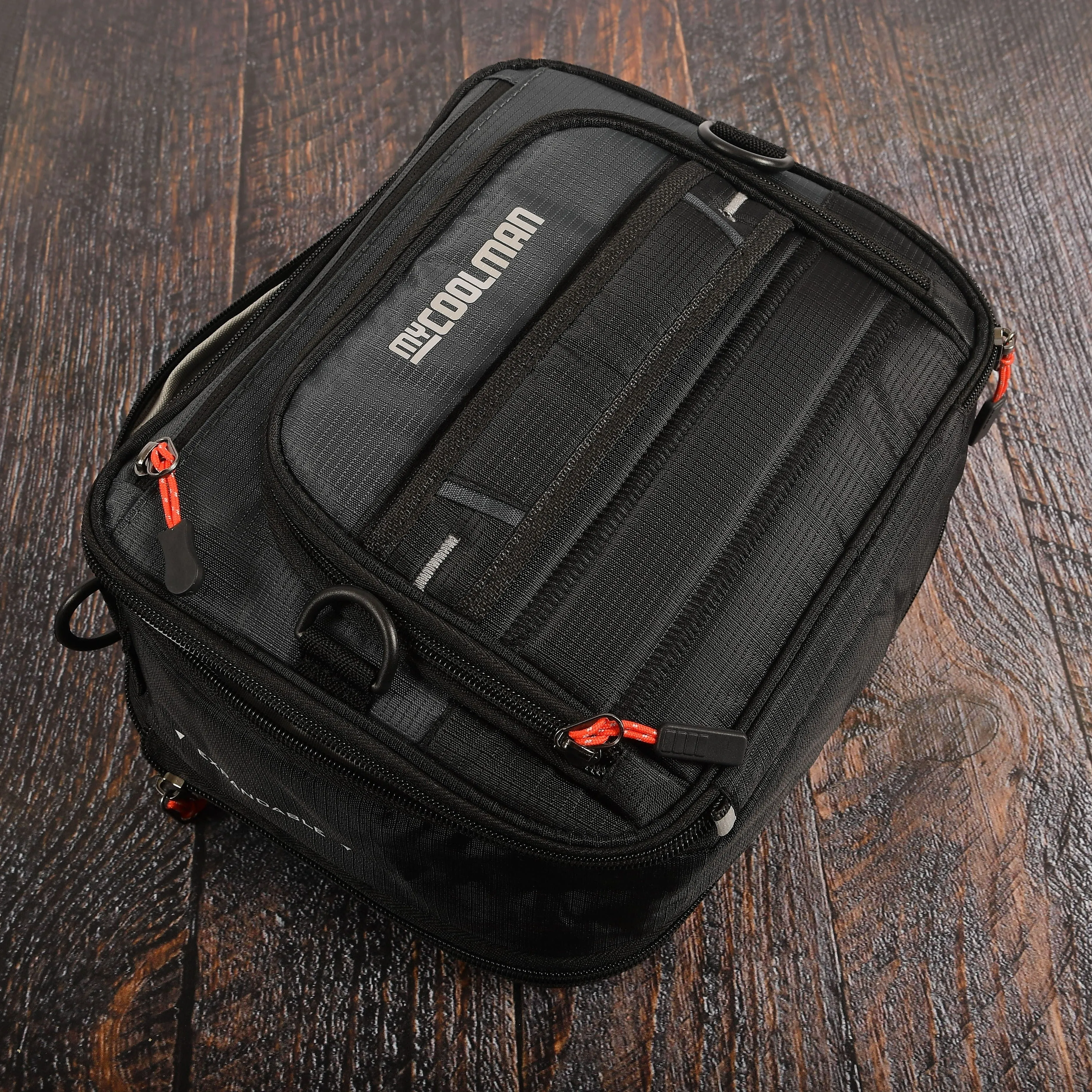 Expandable Lunch Box With 2 Ice Walls