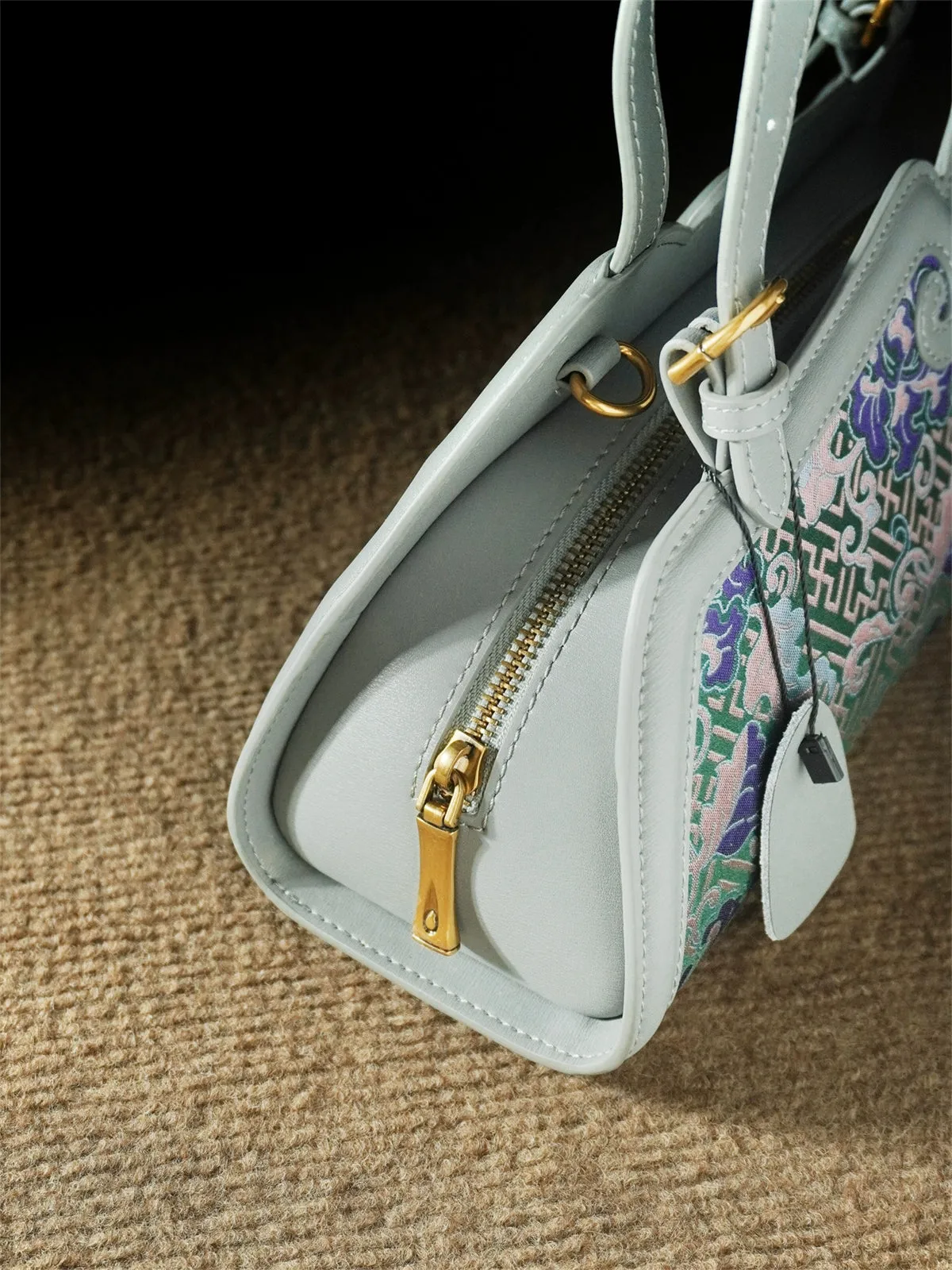 Fucui Pavilion One Shoulder Bag for Women