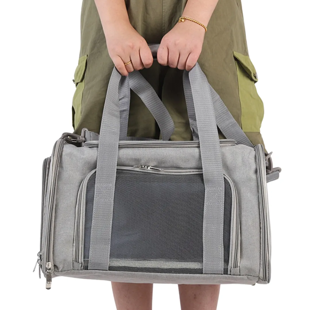 FurrTravel™ | Safe and Breathable Travel Bag