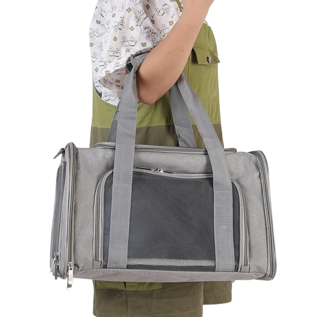 FurrTravel™ | Safe and Breathable Travel Bag