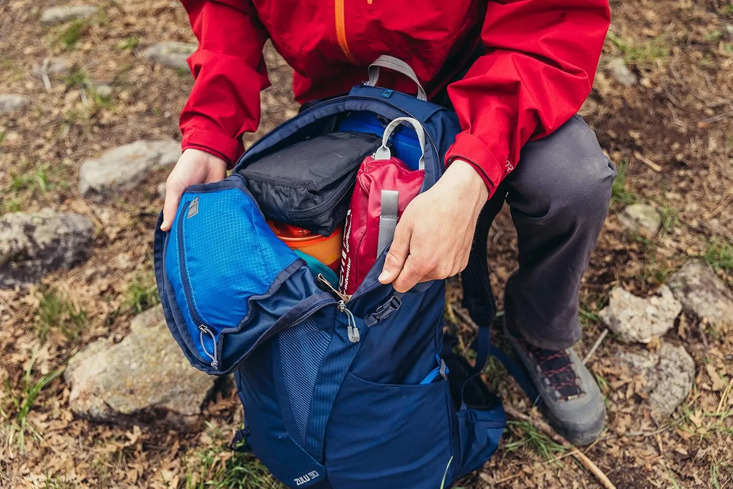 Gregory Zulu 30L Unisex Hiking/Backpacking Pack, Freefloat Hipbelt, Internal Hydration Sleeve For Water Bladder, (Reservoir Not Included), Medium/Large, Rust Red