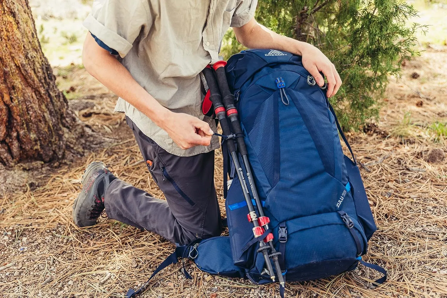 Gregory Zulu 55L Unisex Hiking/Backpacking Pack, Freefloat Hipbelt, Internal Hydration Sleeve For Water Bladder, (Reservoir Not Included), Medium/Large, Forage Green