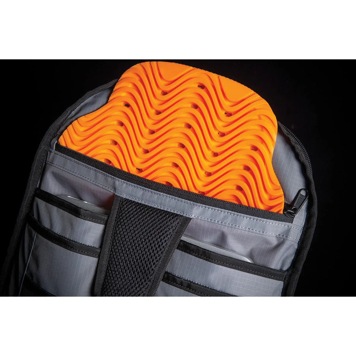 ICON BACKPACK SPEEDFORM BLACK