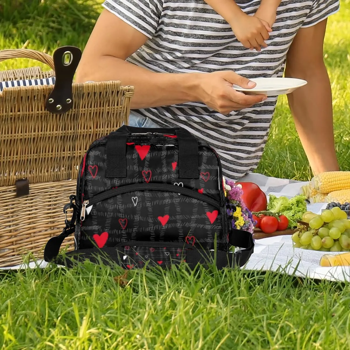 Insulated Lunch Bag for Women Men Abstraction Love Hearts Leakproof Cooler Tote Bag Large Reusable Adult Lunch Box with Adjustable Shoulder Strap for Office Work Picnic Travel Beach