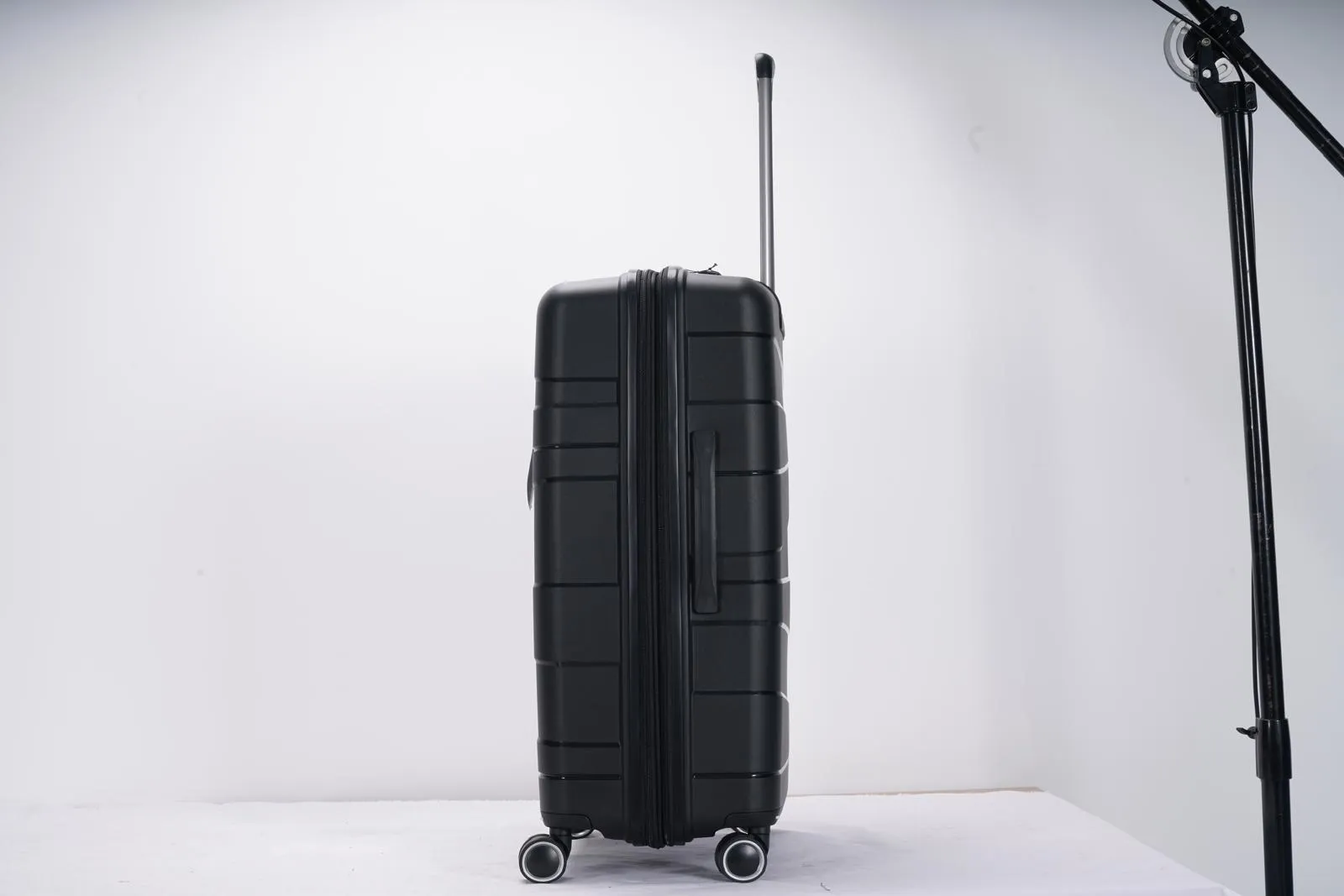 Justpack Pl106-  PP unbreakable 8 wheels Cabin Luggage - Pink
