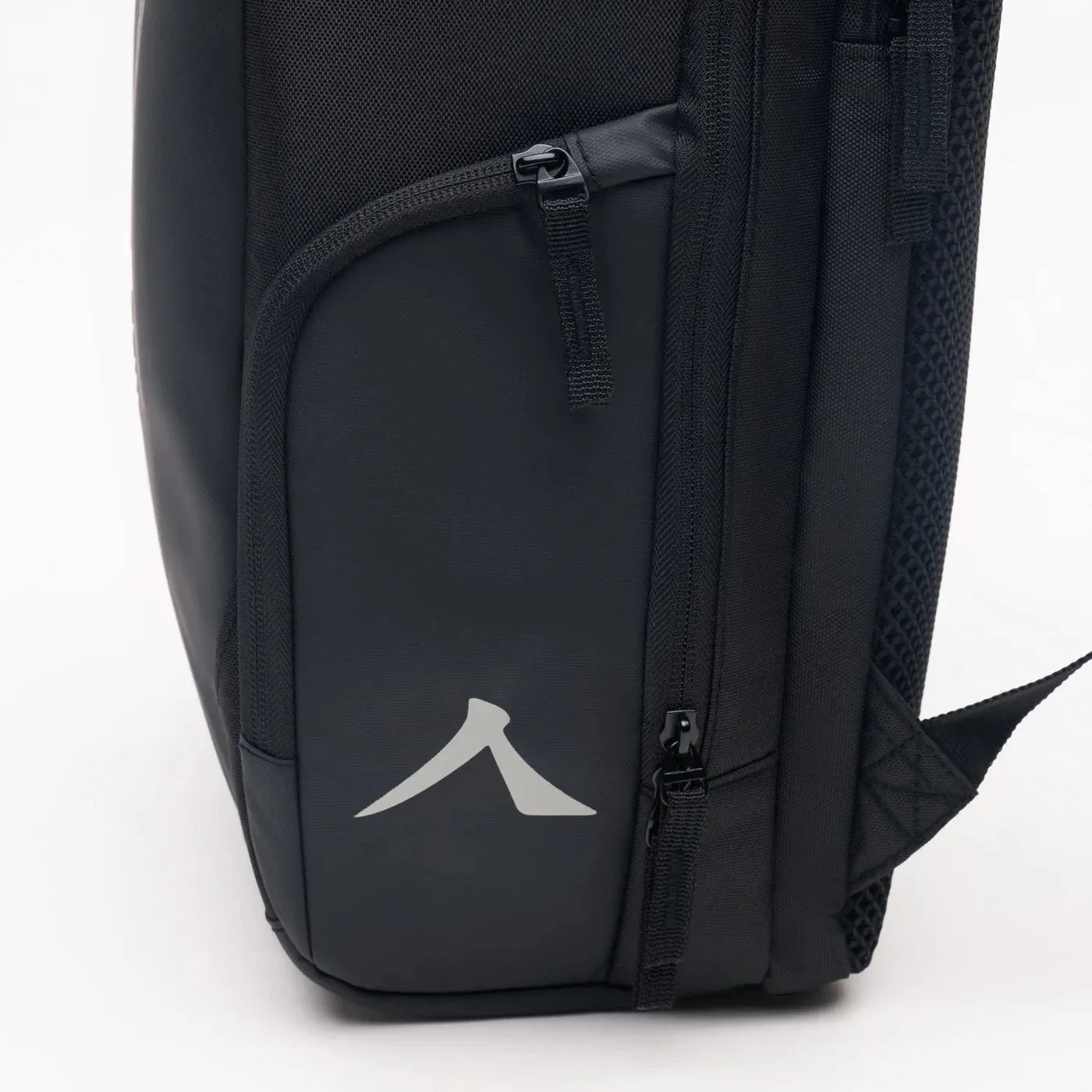 Kanso Intuko Tennis 23L Backpack -  Black
