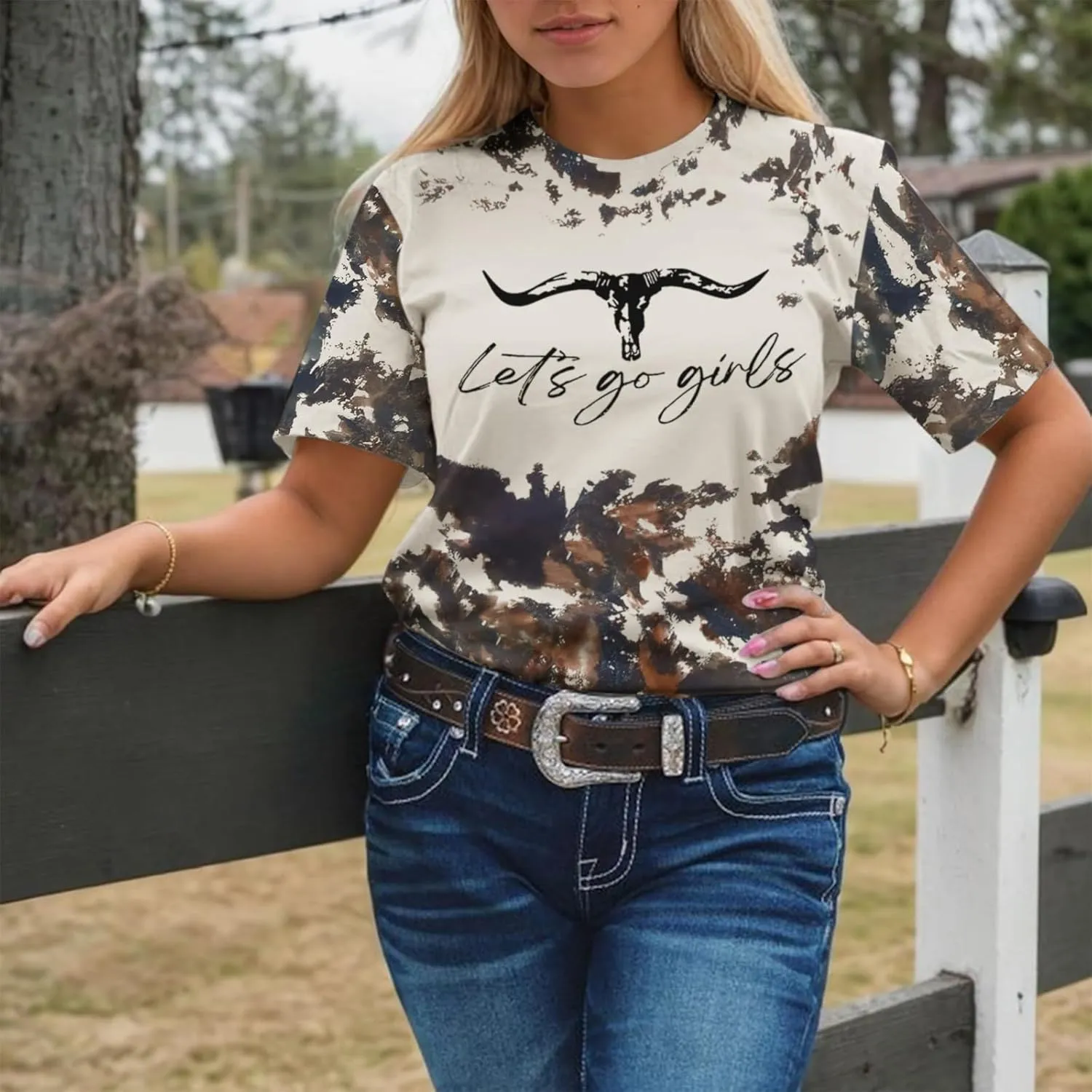 Let's Go Girls Cowgirl Shirt Western Cow Skull Country Music Shirts for Women Cute Rodeo Vintage Bleached Tees Tops