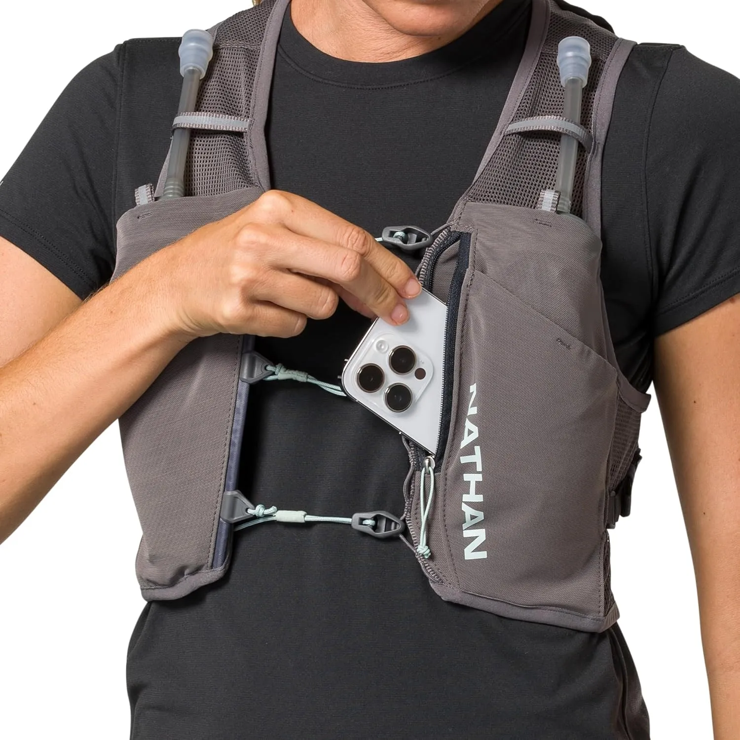 Nathan Women's Hydration Vest - Lightweight Mesh, Breathable, 2x14oz Flasks, 2L Bladder, Reflective Vest, Pinnacle Breeze