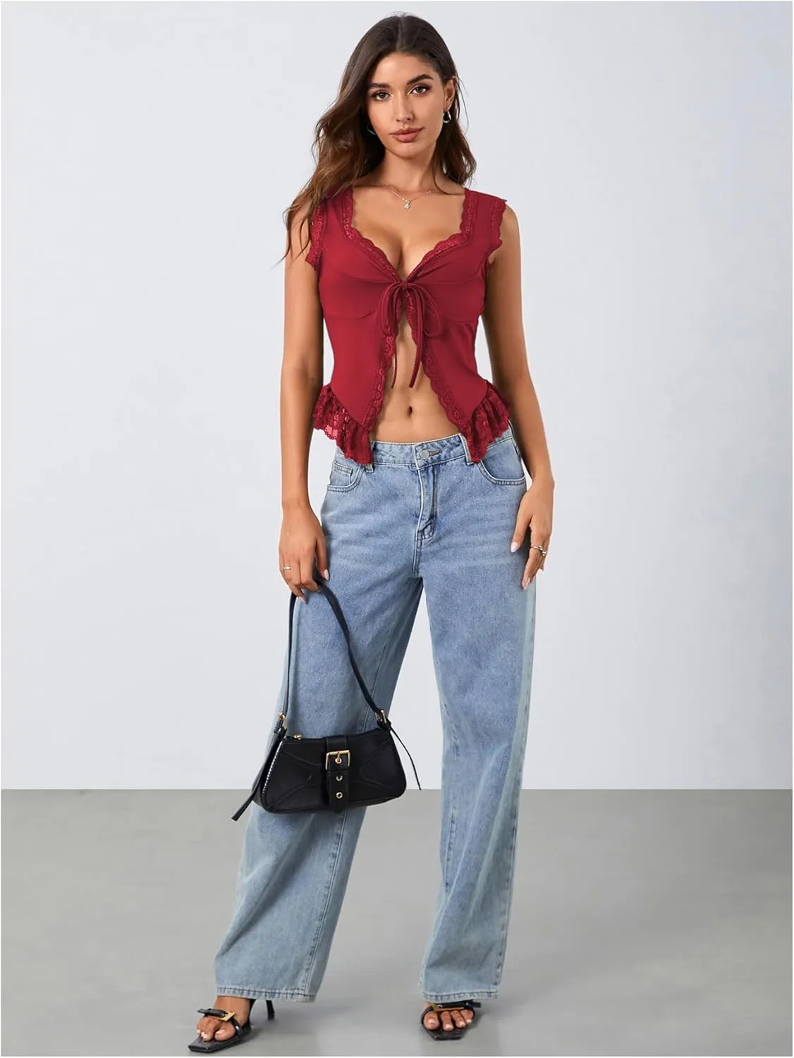 OYOANGLE Women's Summer Casual Tie Front Top Sleeveless V Neck Lace Trim Going Out Crop Blouse