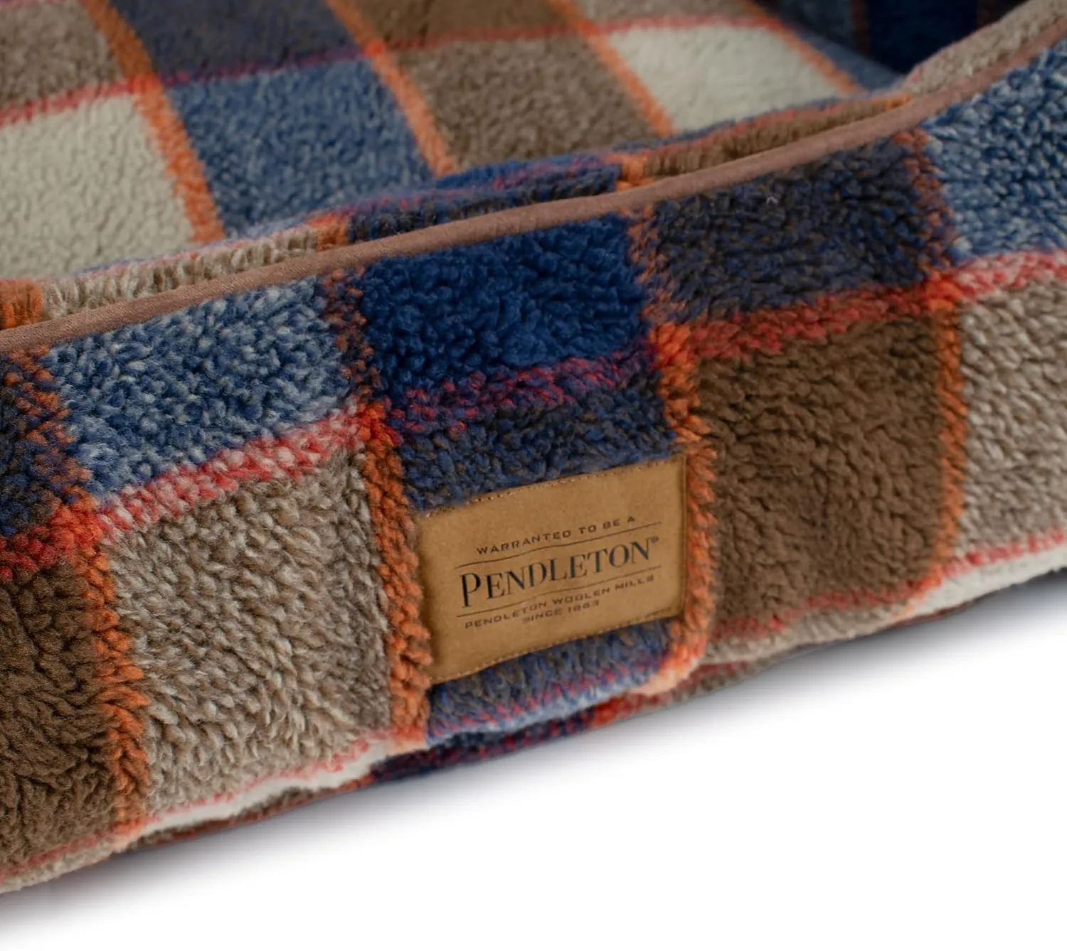 PENDLETON Berber Kuddler Dog Bed - Mountain Plaid, L