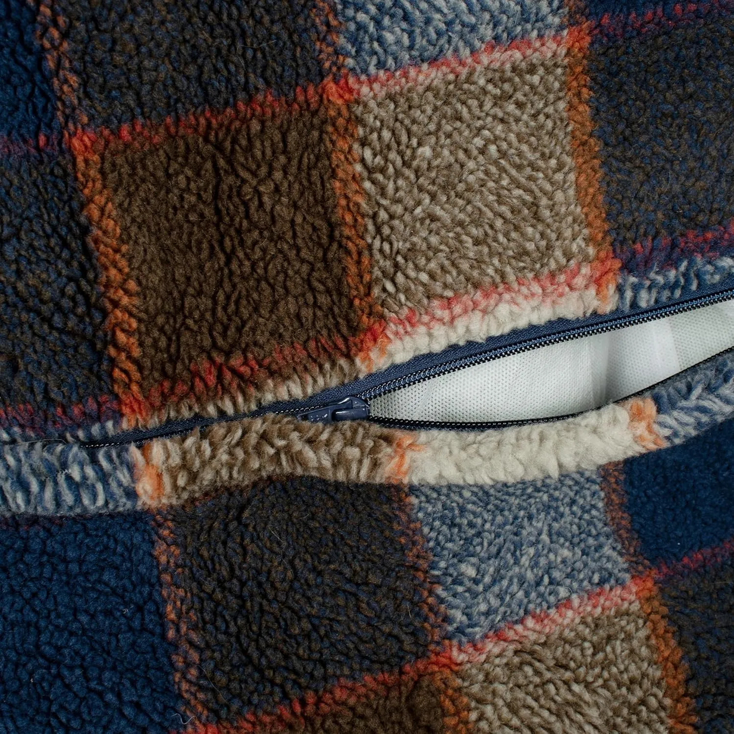 PENDLETON Berber Kuddler Dog Bed - Mountain Plaid, L