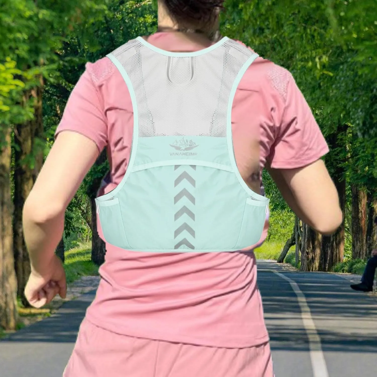 Running Vest Hydration Pack Large Capacity Sports Accessories Adjustable Hydration Backpack Hydration Vest for Camping Sports
