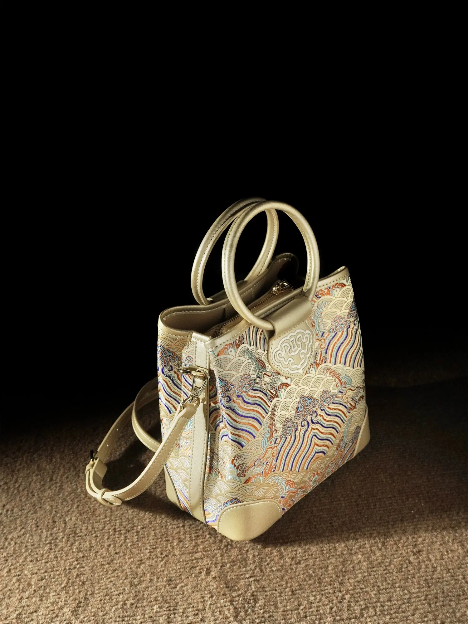 Sea Cliffs Song Brocade Handbag for Women