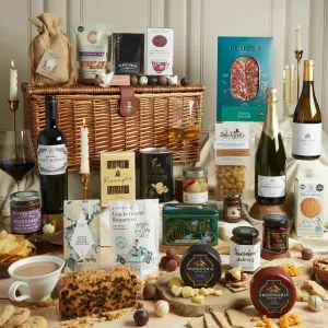 The Deluxe Food and Wine Hamper