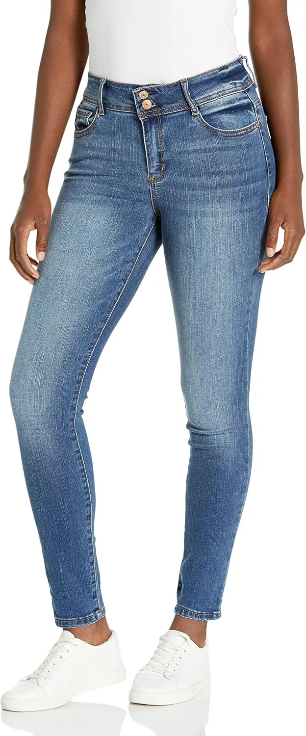 WallFlower Women's Size Flirty Curvy Skinny High Rise Insta Stretch Juniors Jeans (Standard and Plus)