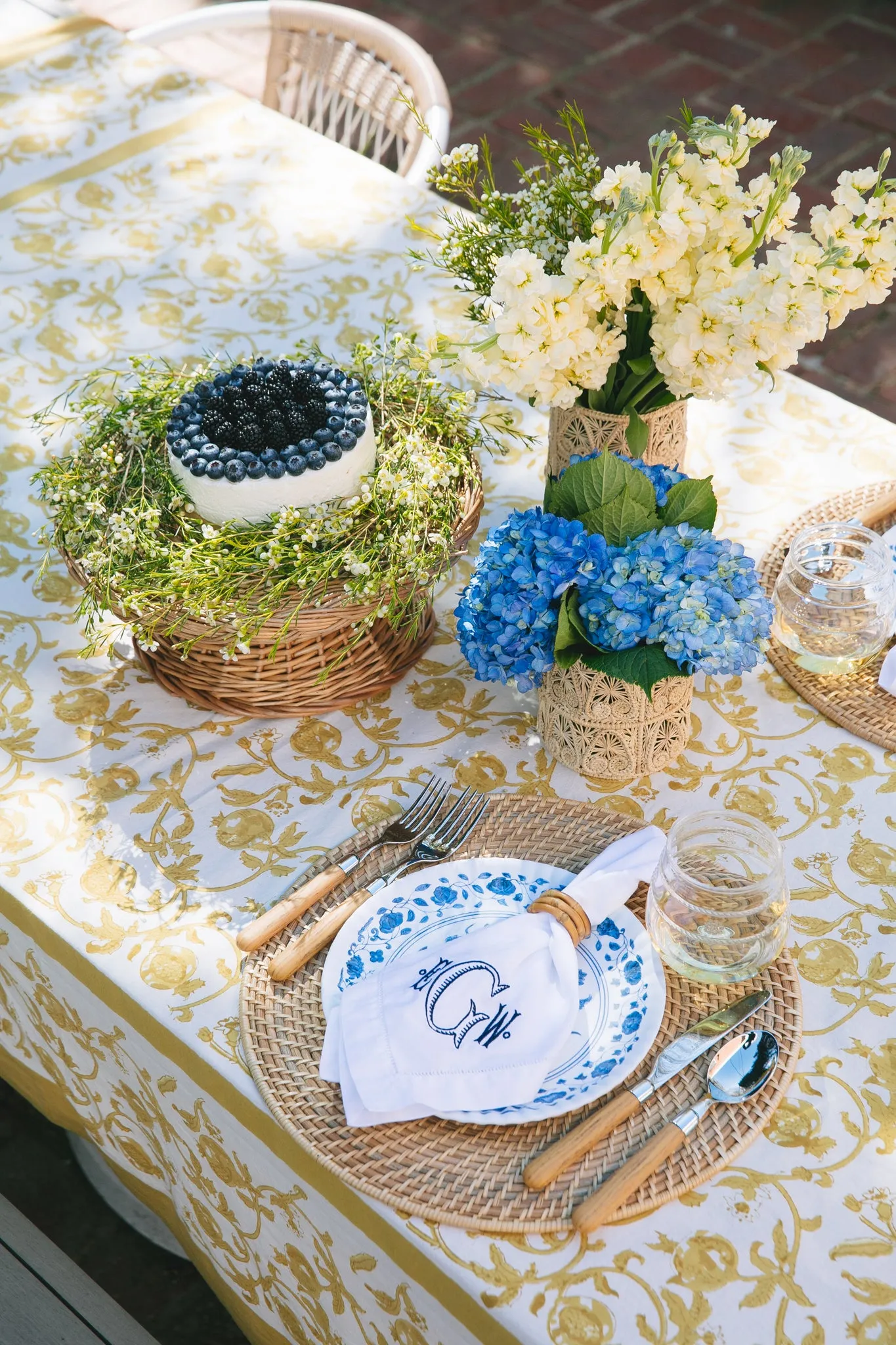 Wicker Cake Stand